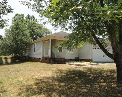 2109 Rolling Green Road, Anderson