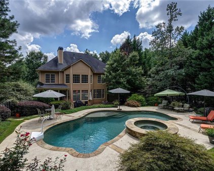 215 Woodcliff Court, Suwanee