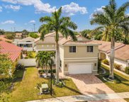 318 Sw 194th Ave, Pembroke Pines image