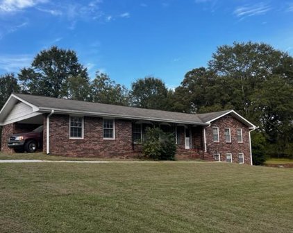 1441 Dee Kennedy Road, Hoschton
