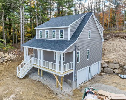 257 Northeast Pond Road, Milton