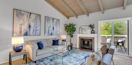 41 Creekridge Court, San Mateo