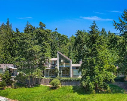 4367 Squalicum Lake Road, Bellingham