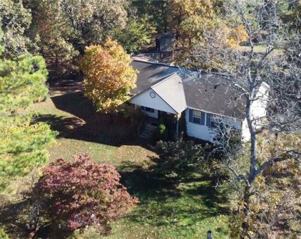 8508 S Pleasant Valley Road, Decatur