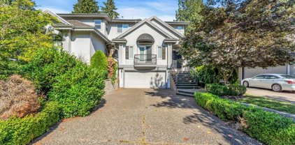 3301 Plateau Boulevard, Coquitlam