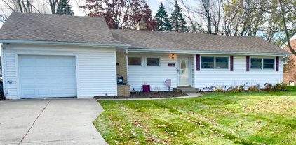 8106 OGDEN, Sterling Heights