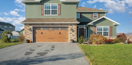 1126 Park Ave, Dillsburg