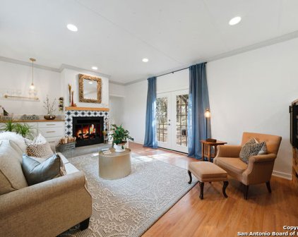 1219 Songbird Dr, Canyon Lake