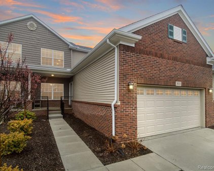 3033 BRAMPTON, Auburn Hills