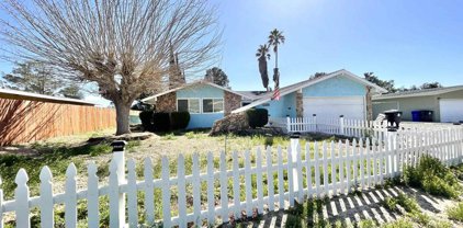 14221 Burning Tree Dr, Victorville