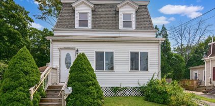 34 Tilton Ave, Ashland