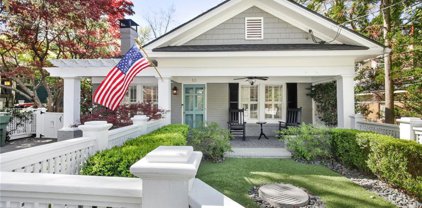 53 Peachtree Hills Ne Avenue, Atlanta