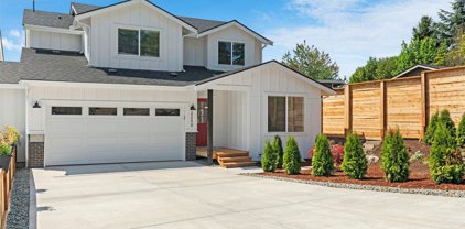 2208 108th Avenue SE Unit #B, Lake Stevens