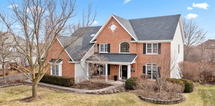 4311 Camelot Circle, Naperville