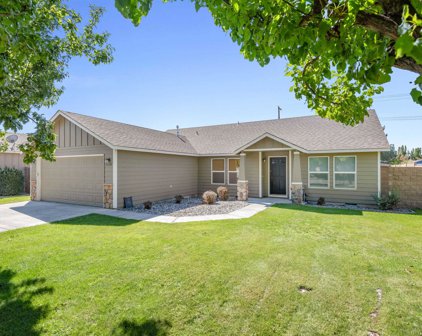 1118 S Jefferson Place, Kennewick