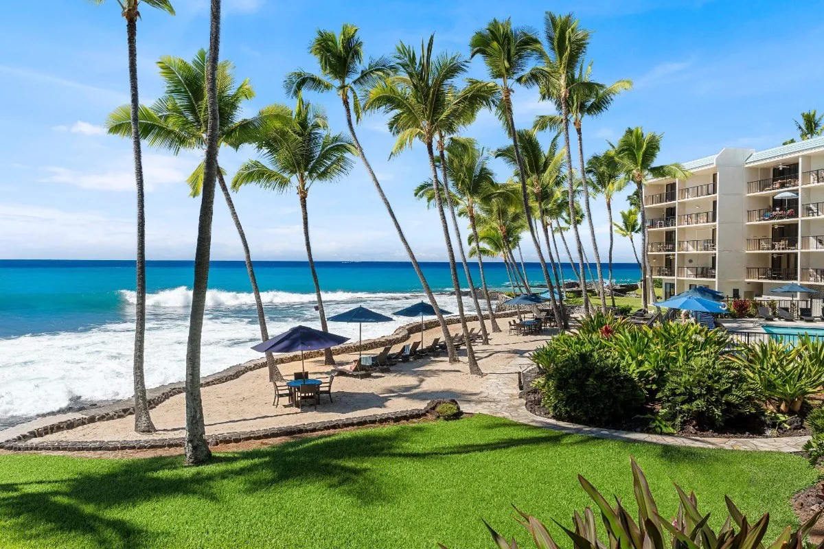 Oceanfront condos on the Big Island