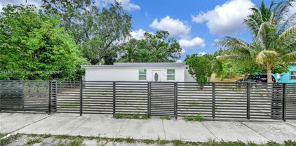 2270 Nw 153rd St, Miami Gardens