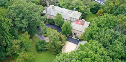 21 Shannon Cir, Bryn Mawr