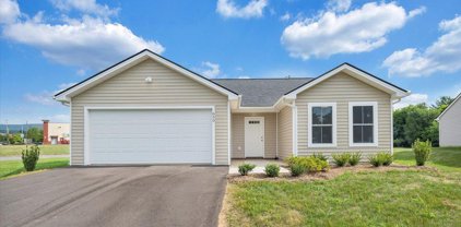 650 Dexter Road, Roanoke