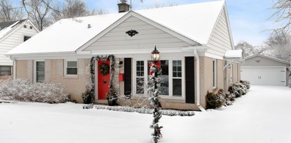 625 S Mitchell Avenue, Arlington Heights