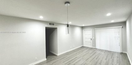 5379 Sw 40th Ave Unit #202, Dania Beach