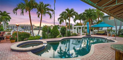 408 1st Avenue S, Tierra Verde