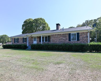 119 Pecan, Mount Ida