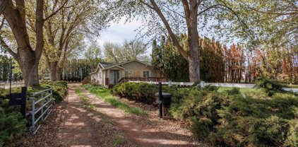 5402 N Wamba Road, Prosser