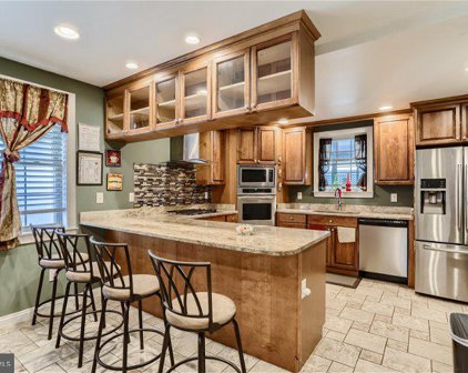 2806 Onyx Rd, Parkville