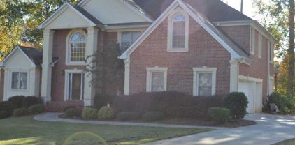 225 Highland Lake Court, College Park