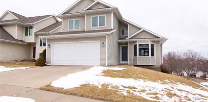 6 Jensen Ct, Iowa City