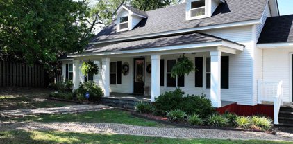 317 N 3RD Street, Glenwood