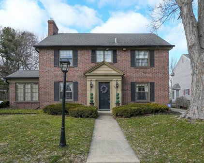 1121 E Irvington Avenue, South Bend