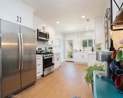 2221 Del Amo Boulevard, Torrance