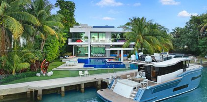 5004 N Bay Rd, Miami Beach