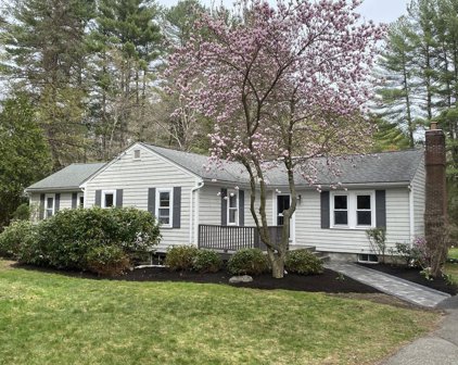 178 Horse Pond Road, Sudbury