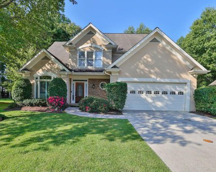 130 Graystone Terrace, Alpharetta