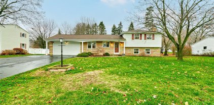 404 Tara Lane, Webster
