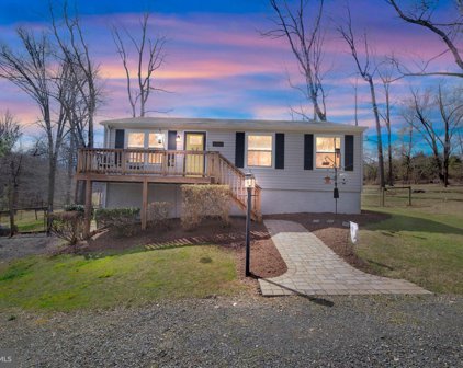 6564 Grays Mill Rd, Warrenton