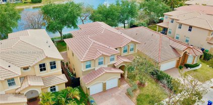11048 Nw 80th Ln, Doral