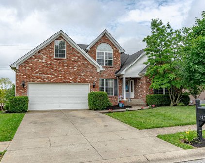 137 Blossom Cir, Shelbyville