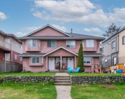 423-425 E 2nd Street, North Vancouver image