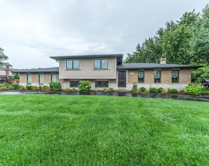 352 Eagle Lane, Bloomingdale