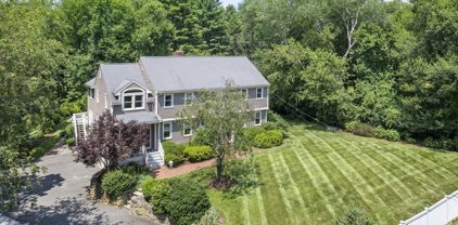 671 Charles River St, Needham