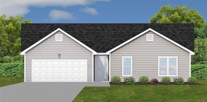 736 Konert Crossing, Fenton