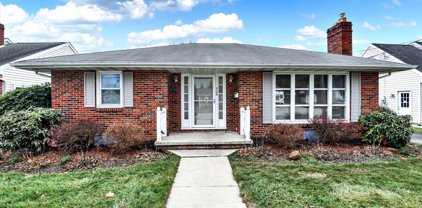 408 Diller Rd, Hanover