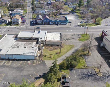 170-176 Columbia Turnpike, Rensselaer