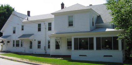 139 Central Street, Hudson