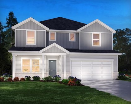551 Summit, Moore