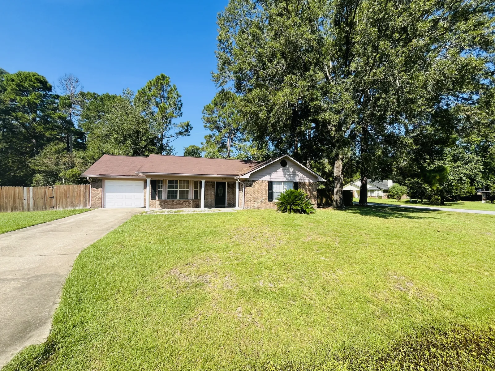705 Dover Lane Front Exterior - Hinesville, GA